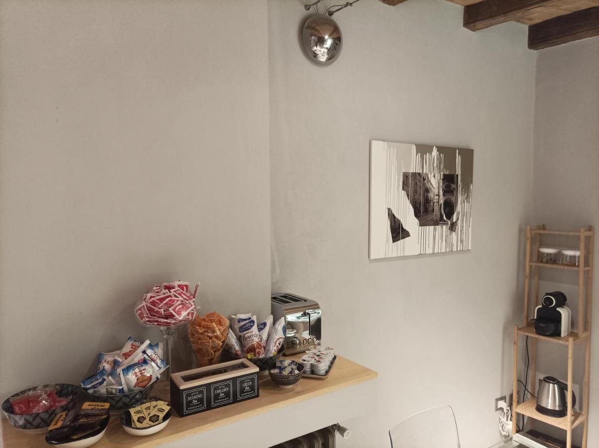 La Contrada Apartment คูเนโอ ภายนอก รูปภาพ