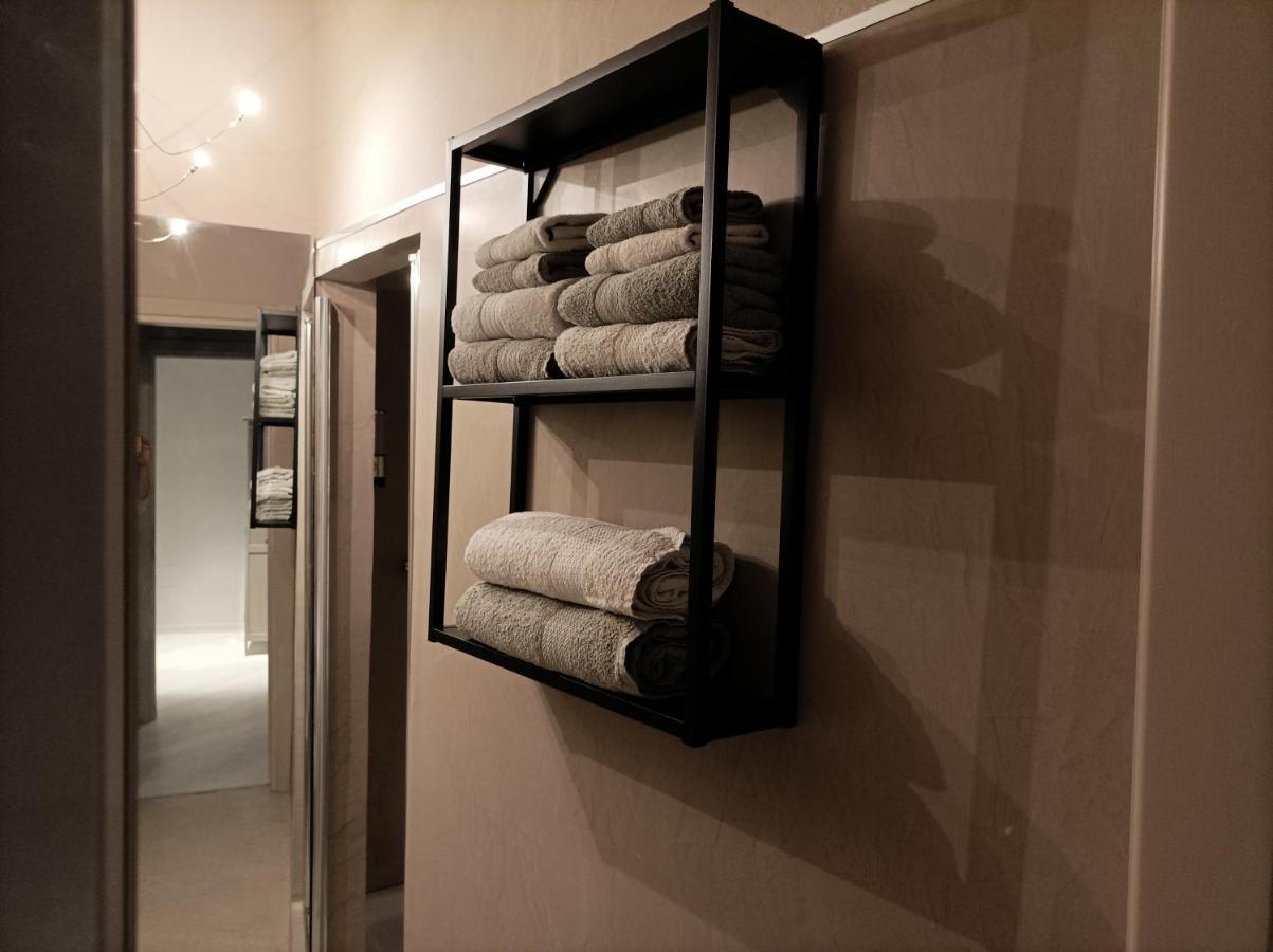 La Contrada Apartment คูเนโอ ภายนอก รูปภาพ