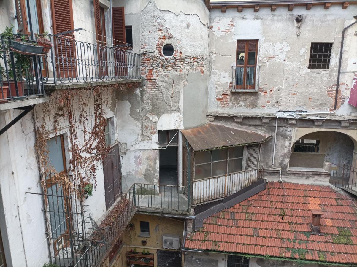 La Contrada Apartment คูเนโอ ภายนอก รูปภาพ